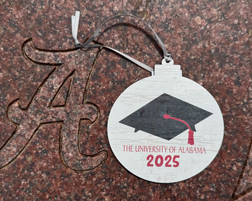 2025 the University of Alabama Graduation Ornament